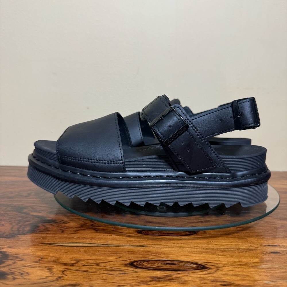 Dr. Martens Voss Black Leather Sandal - Picture 4 of 16